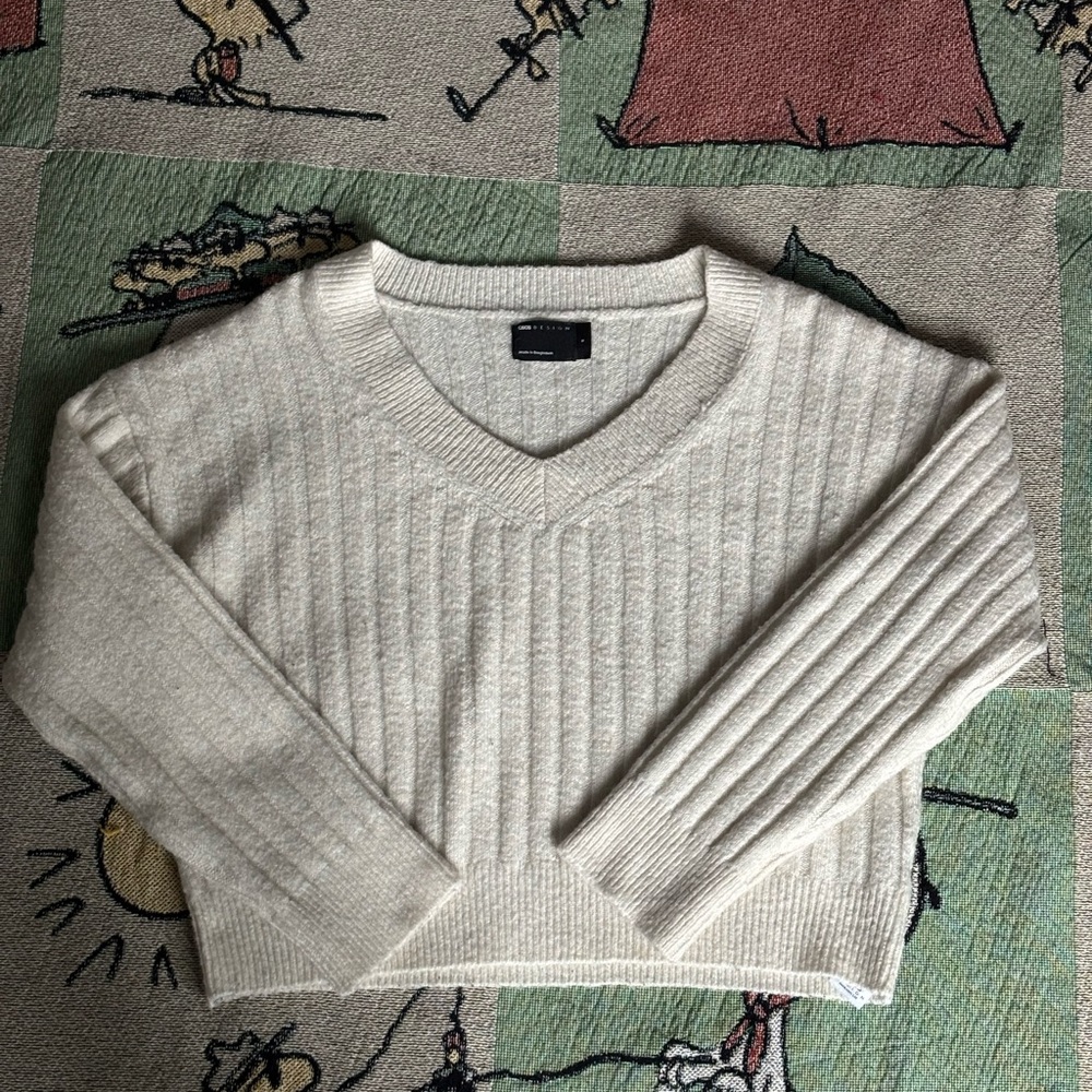 ASOS V-Neck White Sweater